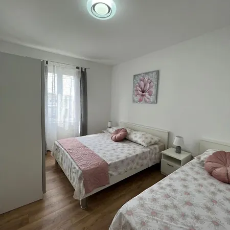 Ivica - 50 M From Sea Apartamento Sućuraj